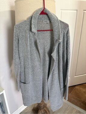 Absolutely Famous Light Gray Open-Front Women's Cardigan